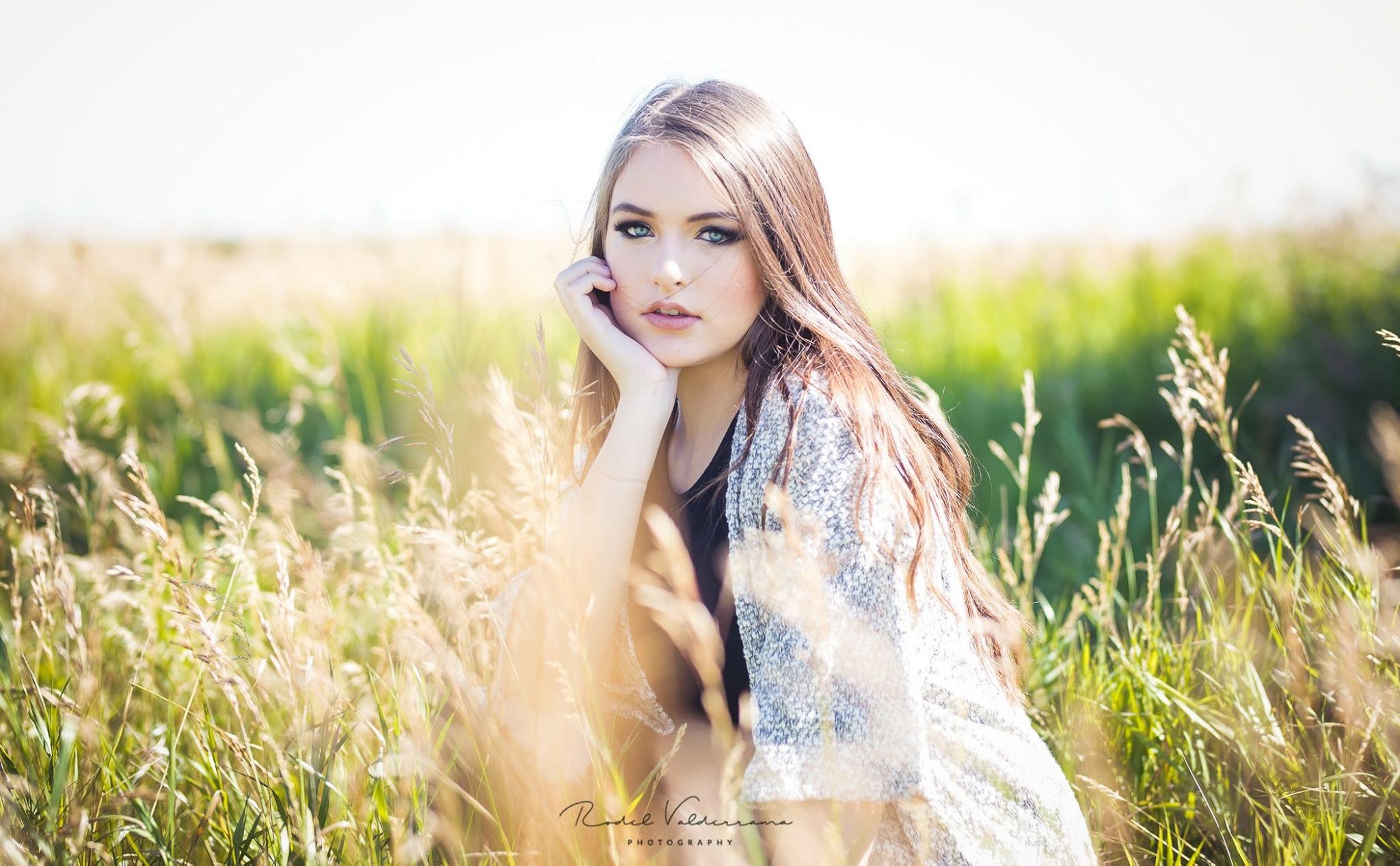 Calgary wedding hair and makeup artist in Calgary, Okotoks, Cochrane, Canmore, Banff, Lake Louise | Aprille Lu best professional headshot bridal graduation photoshoot makeup artist in Calgary hire only the best 
